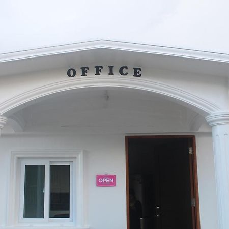 Joe'S Castle Sagbayan Exterior foto